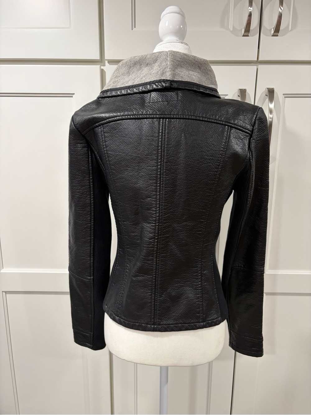 Express Black Faux-Leather Moto Jacket with Light Gray Shawl Collar - Picture 8 of 9